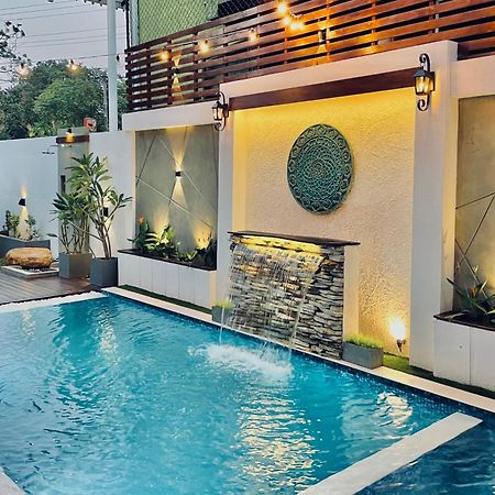 8 Plus Luxury Apartments Negombo Dış mekan fotoğraf