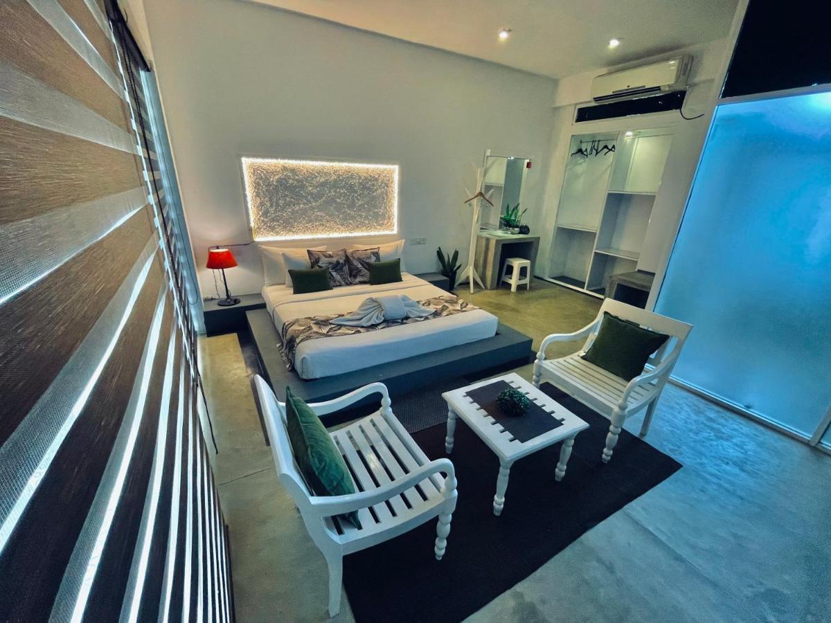 8 Plus Luxury Apartments Negombo Dış mekan fotoğraf