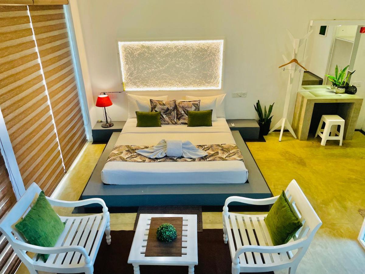 8 Plus Luxury Apartments Negombo Dış mekan fotoğraf