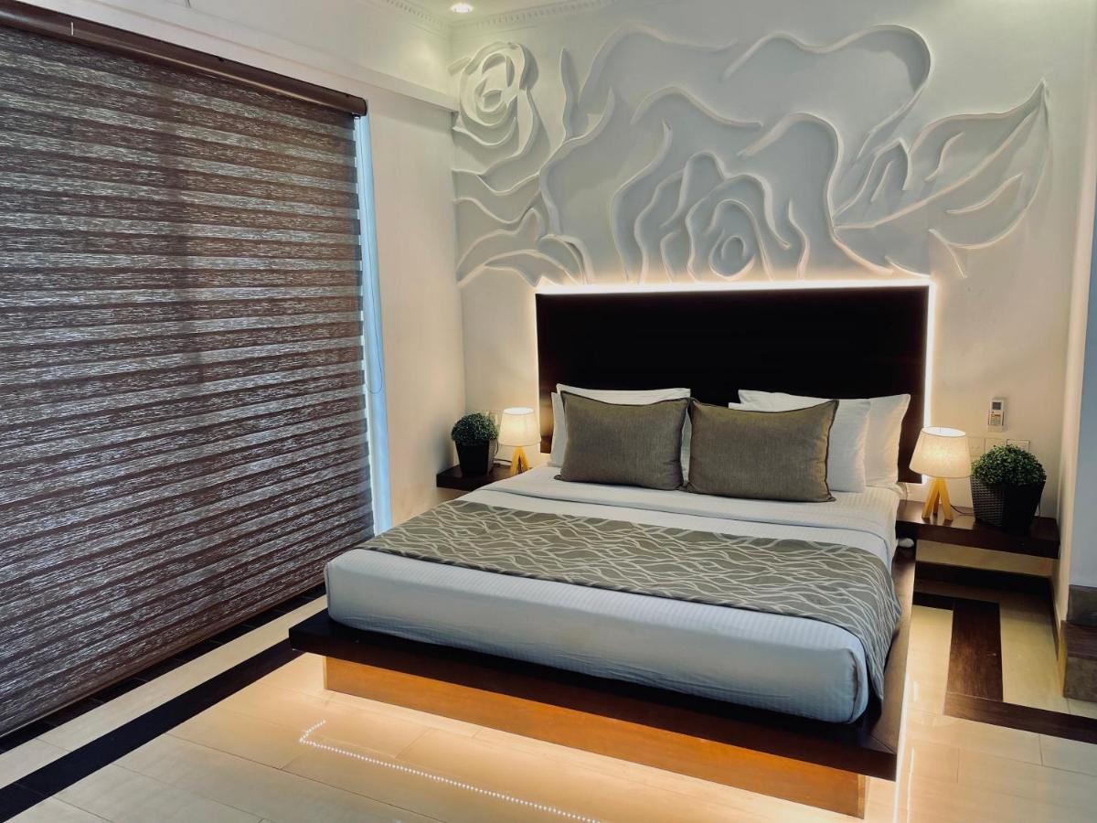 8 Plus Luxury Apartments Negombo Dış mekan fotoğraf