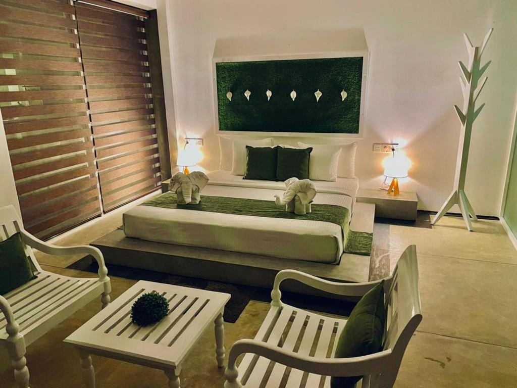 8 Plus Luxury Apartments Negombo Dış mekan fotoğraf