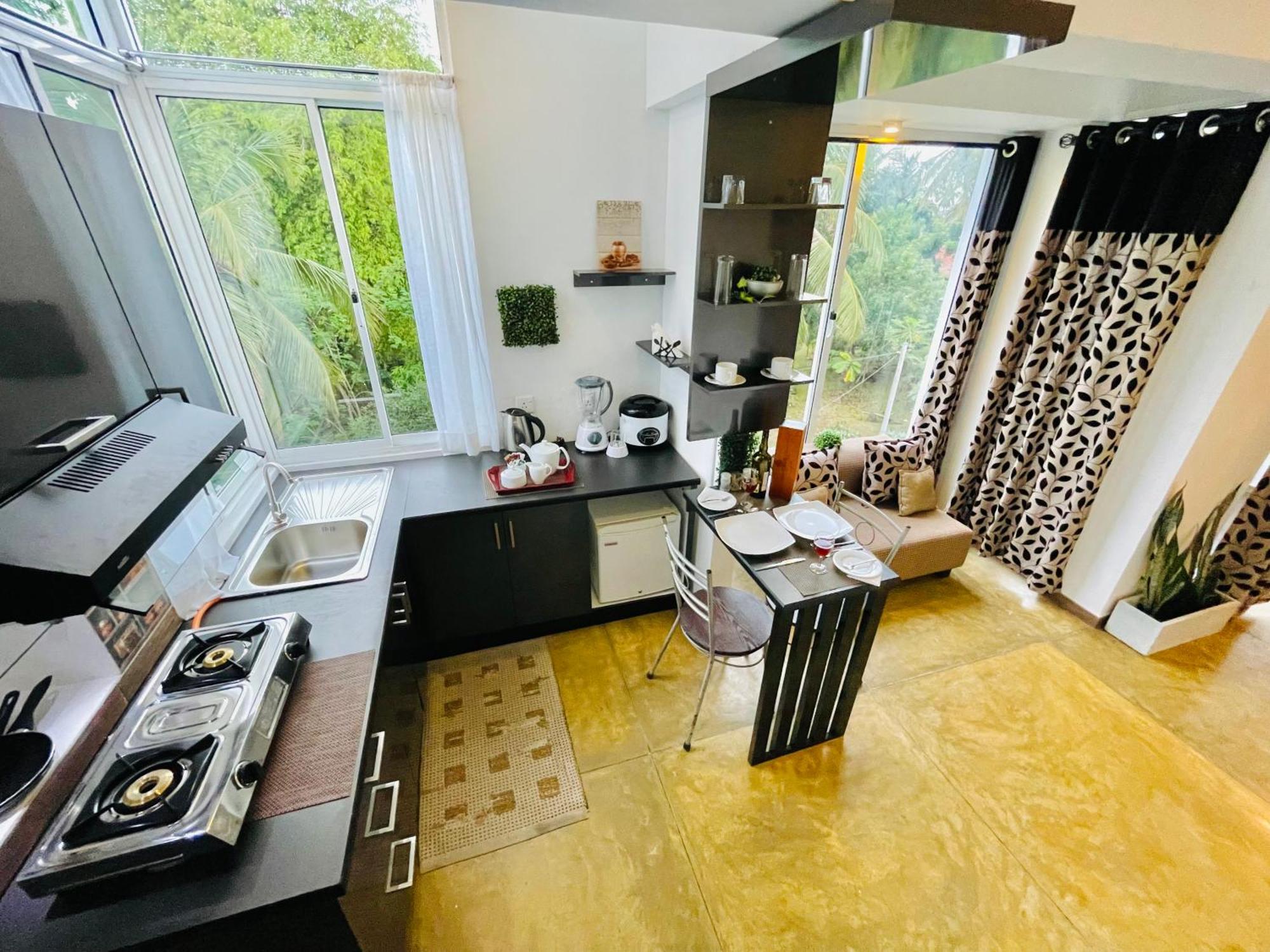 8 Plus Luxury Apartments Negombo Dış mekan fotoğraf